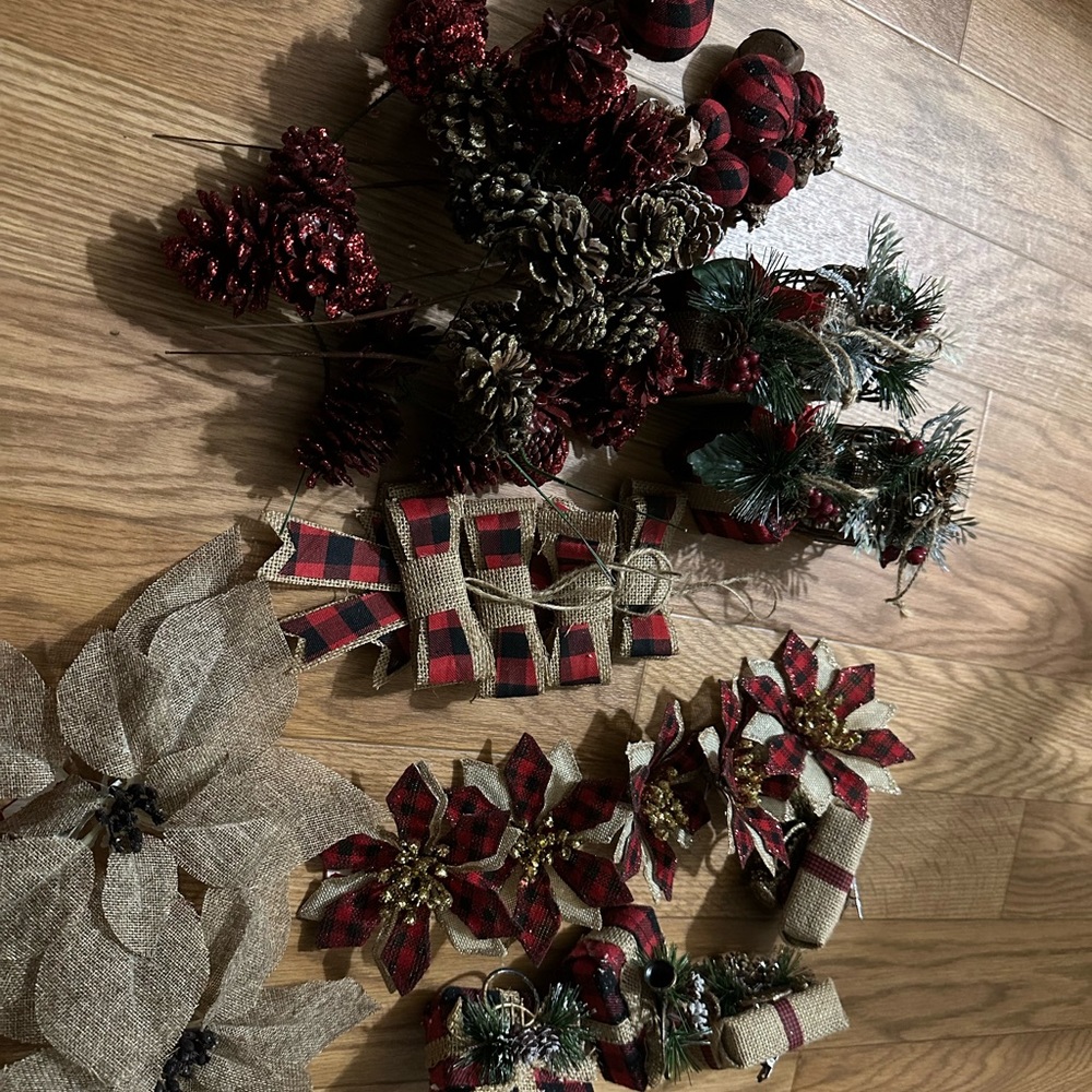 Buffalo plaid rustic country house ornament bundle